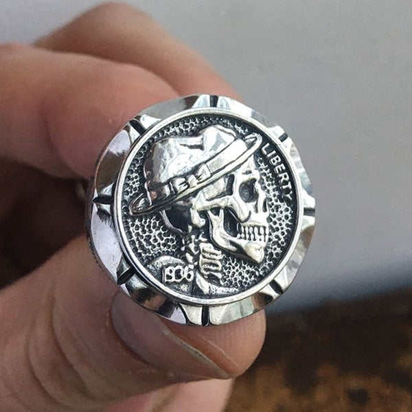 Indian style men's alloy skull ring