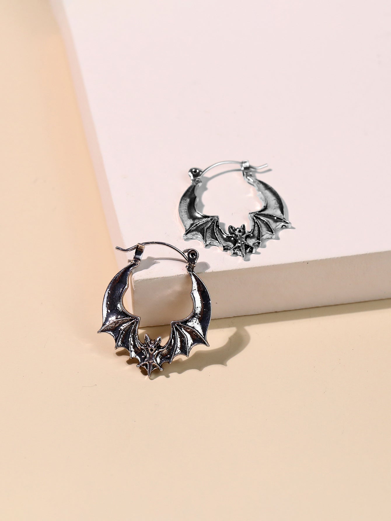 European And American Punk Bat Exaggerated Earrings