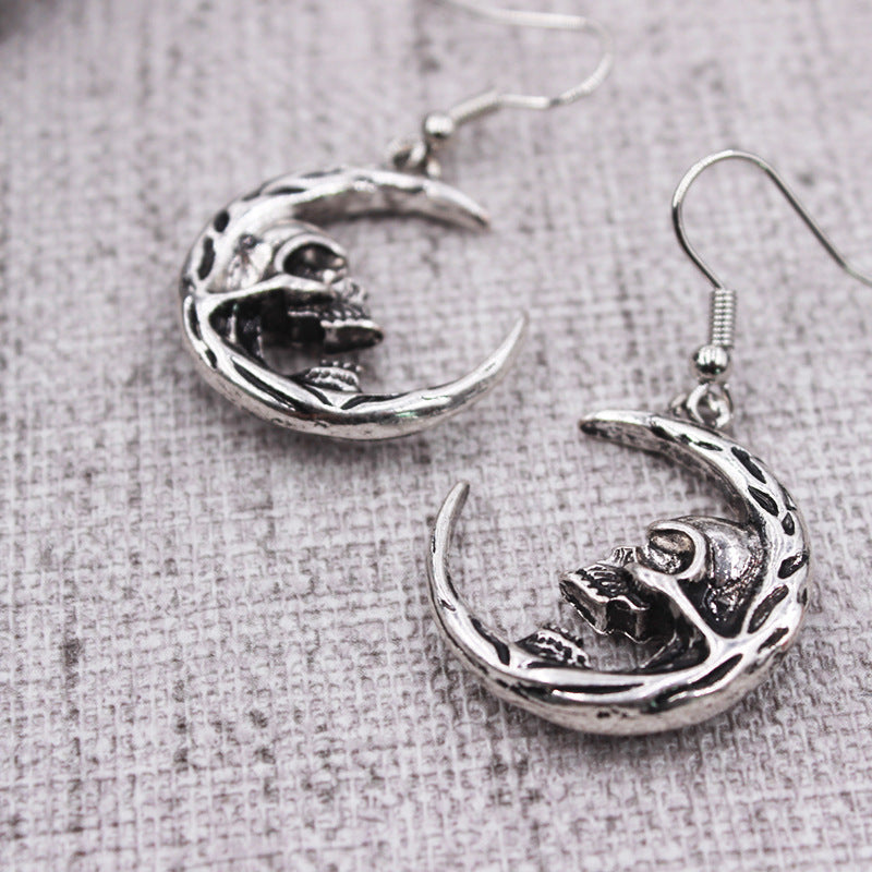 Black Style Retro Personality Earrings