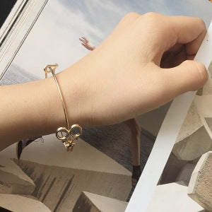 Scissors decorative bracelet
