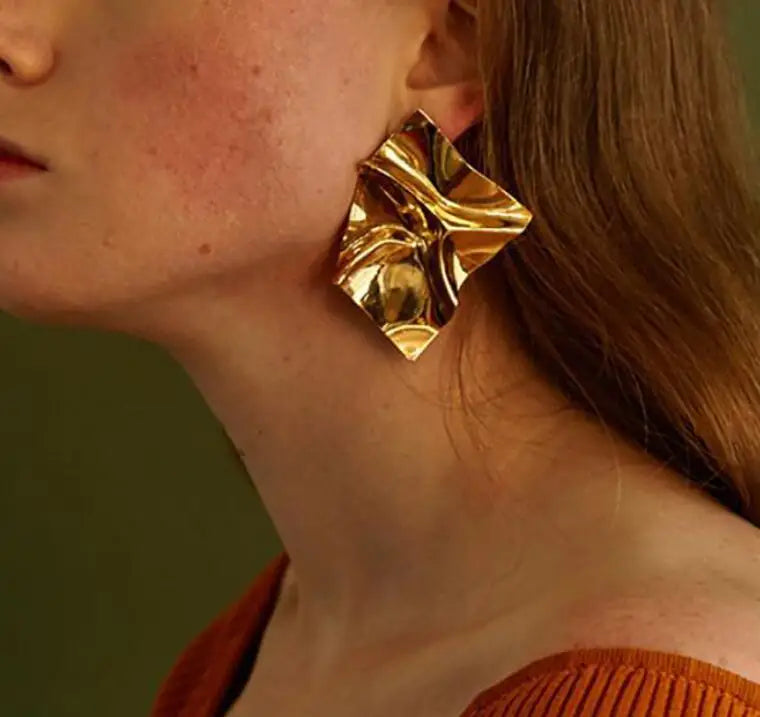 Round Hanging Dangle Earrings