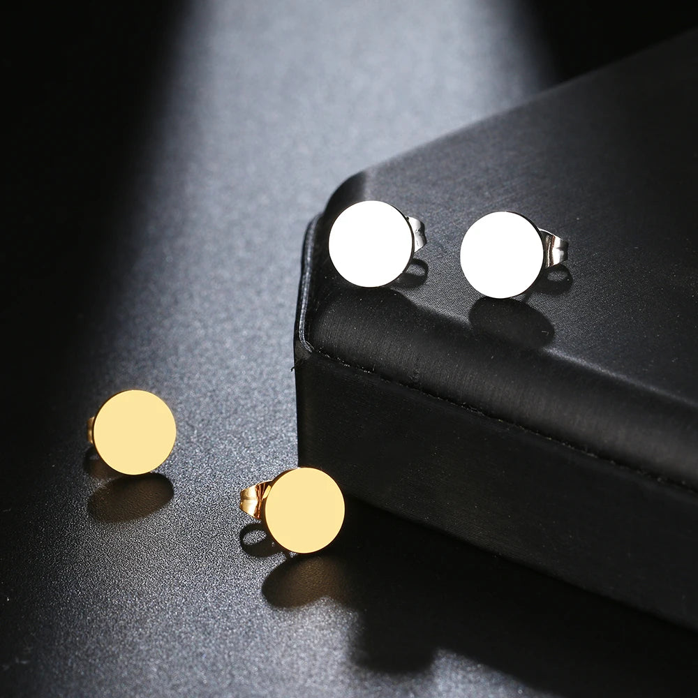 Minimalist Round Earrings