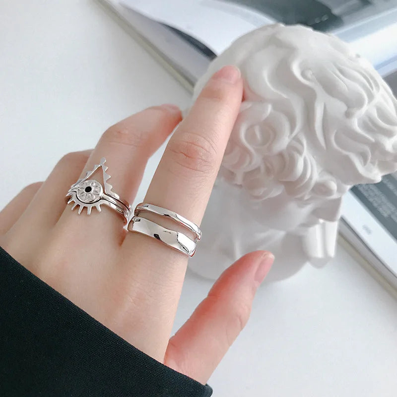 XIYANIKE Elegant Twist Two Circle Rings