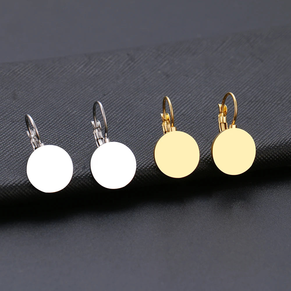DOTIFI  earring