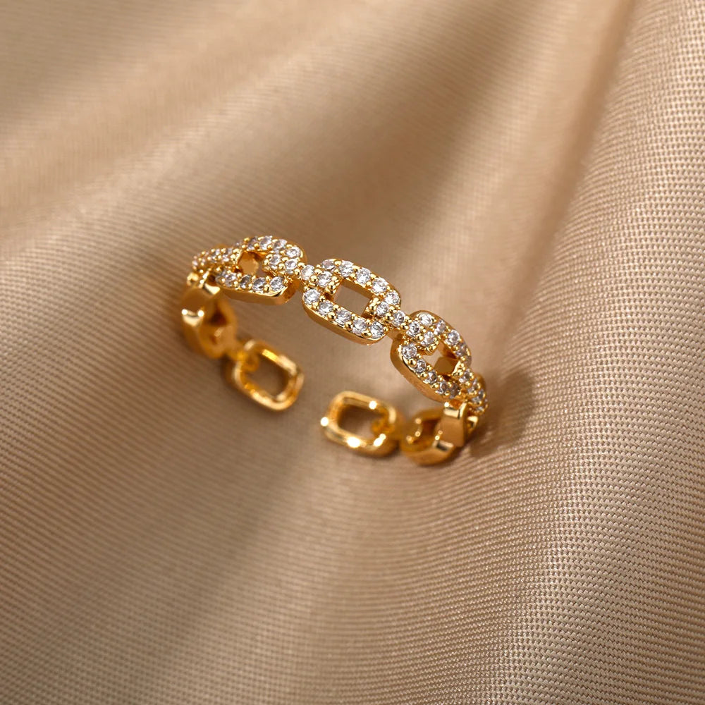 Twist Chain Open Rings