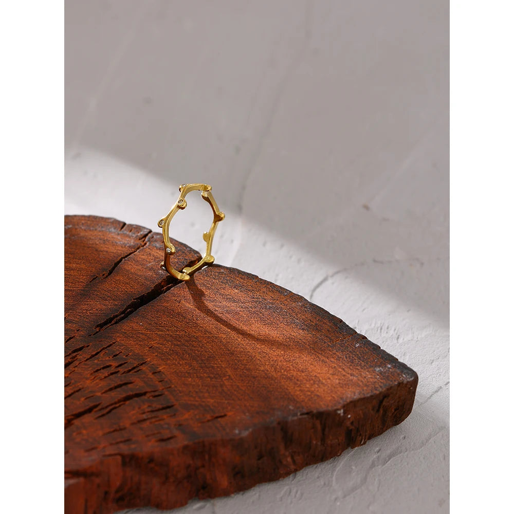 Yhpup Wedding Ring