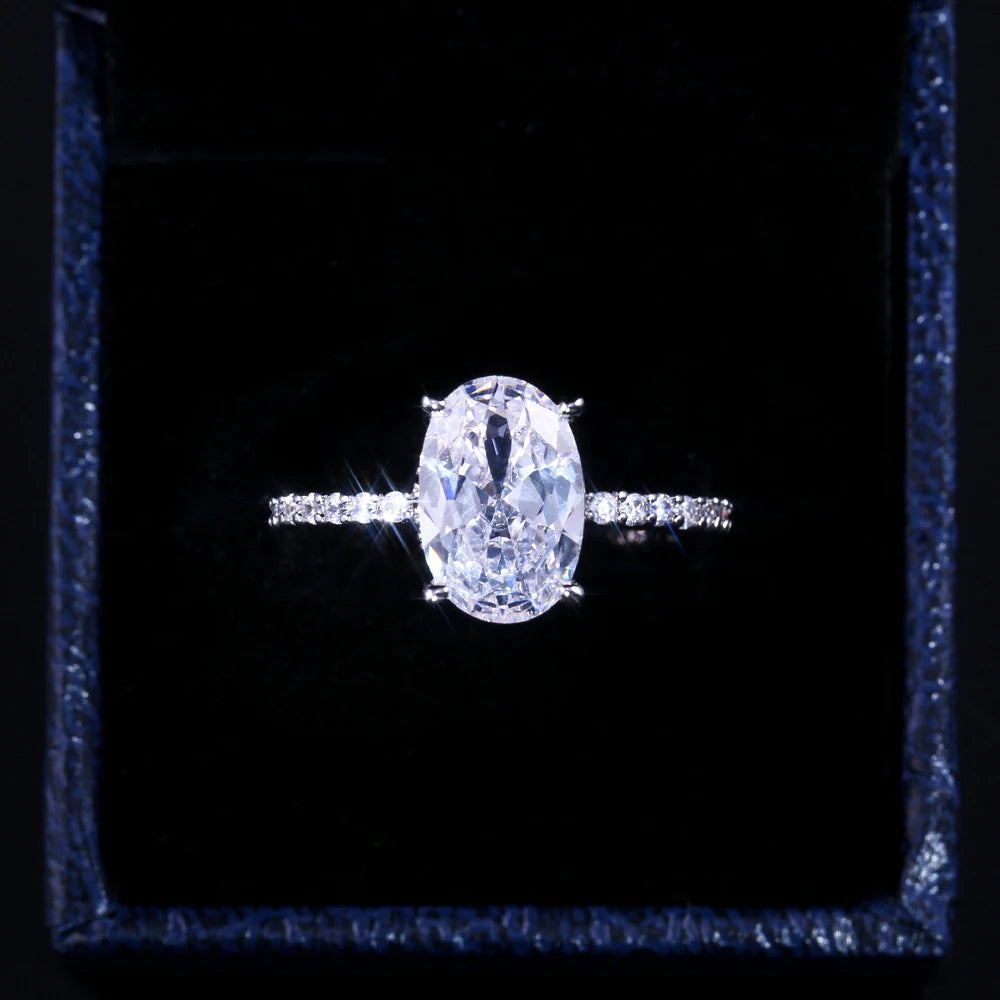 Huitan Oval Finger Ring