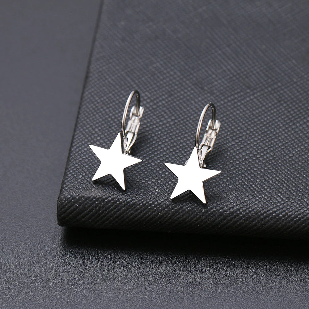 DOTIFI  earring