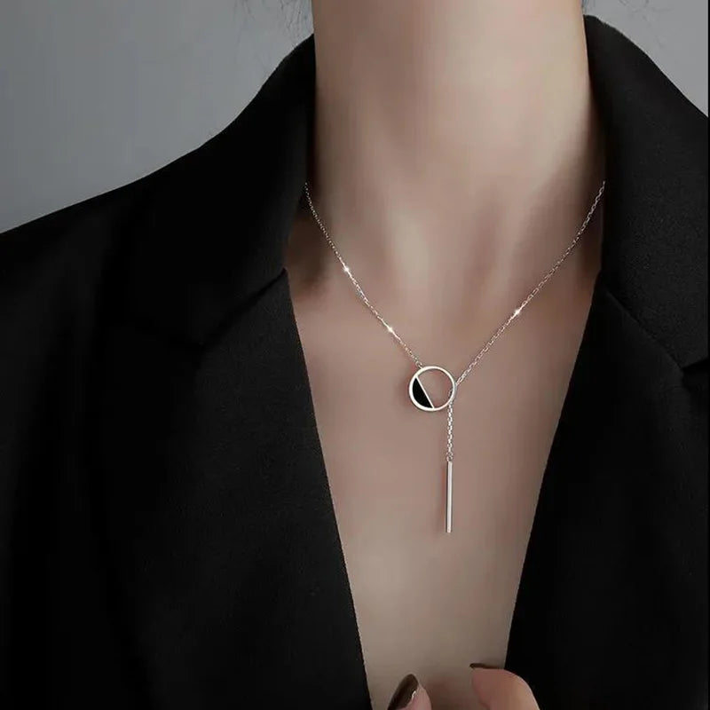 Shiny Delicate Round Rectangle Necklace