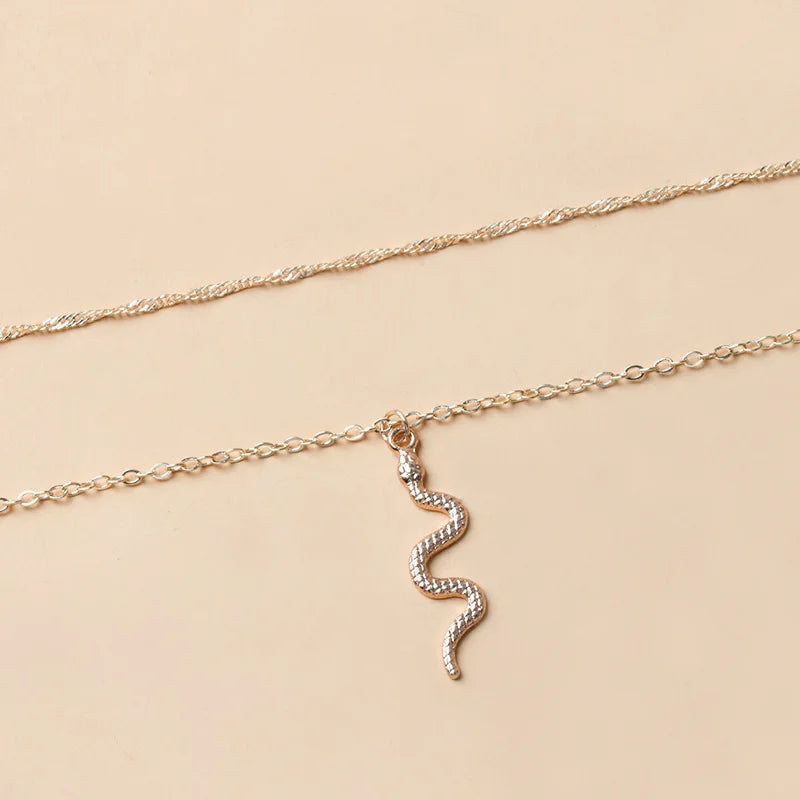 Retro Snake Pendant Necklace Punk Neck Chain