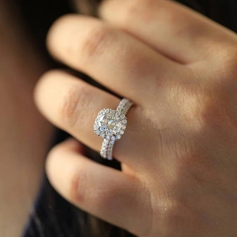 White Zircon Stones Ring