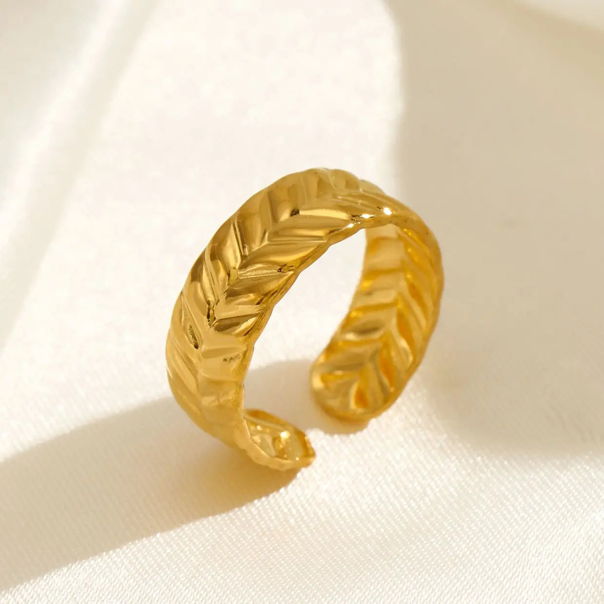 snake ring