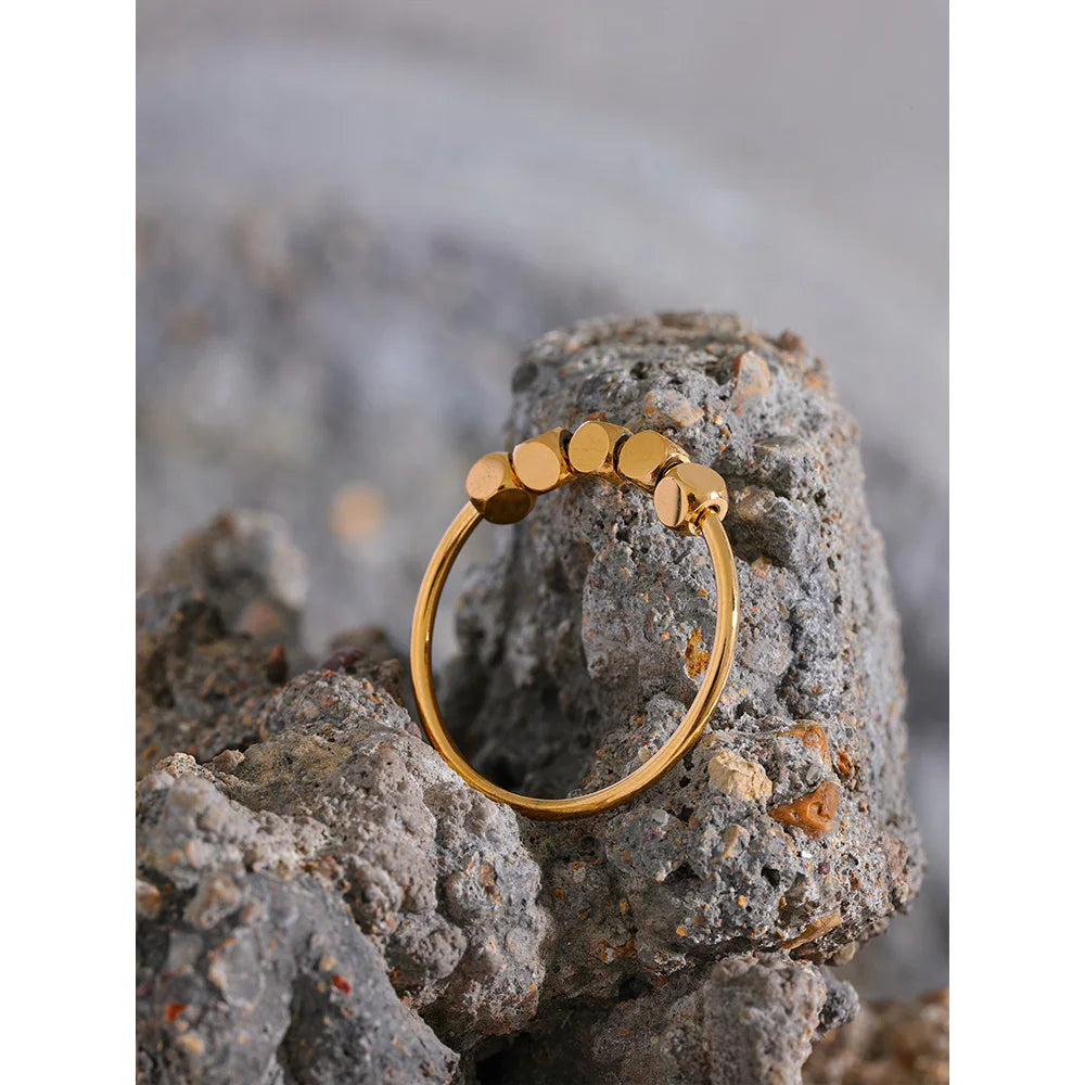 Yhpup Square Beads Ring