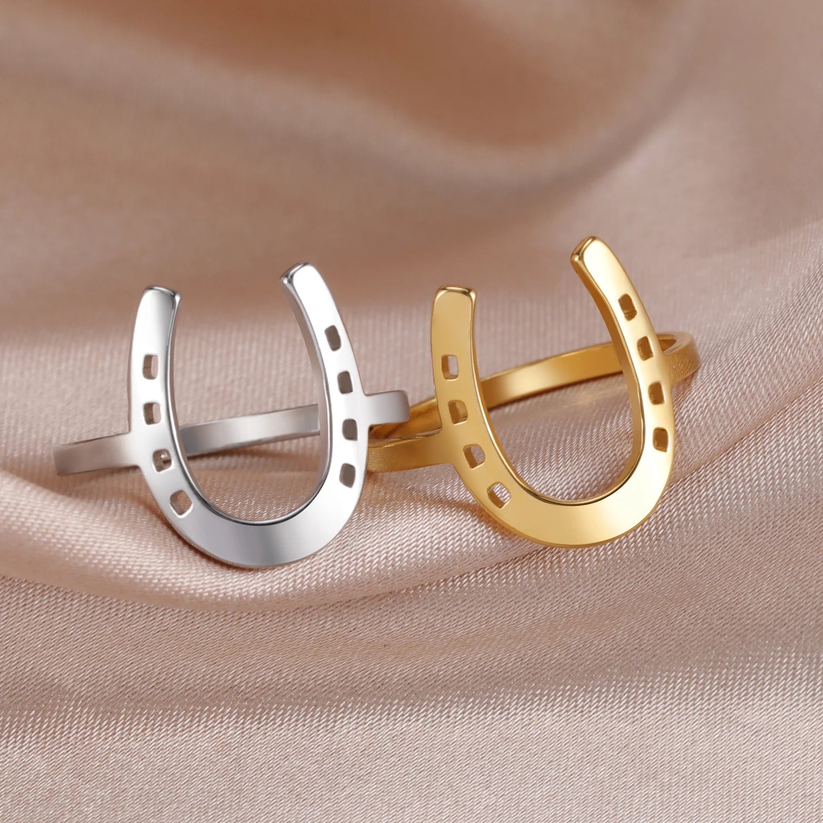 Skyrim U-Shaped Horseshoe Women Ring
