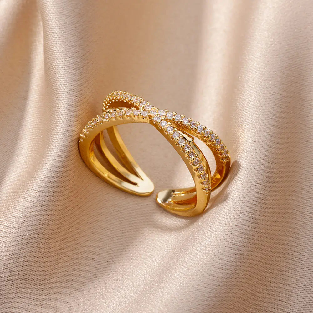 Chain Hollow Out Crystal Zircon  Ring