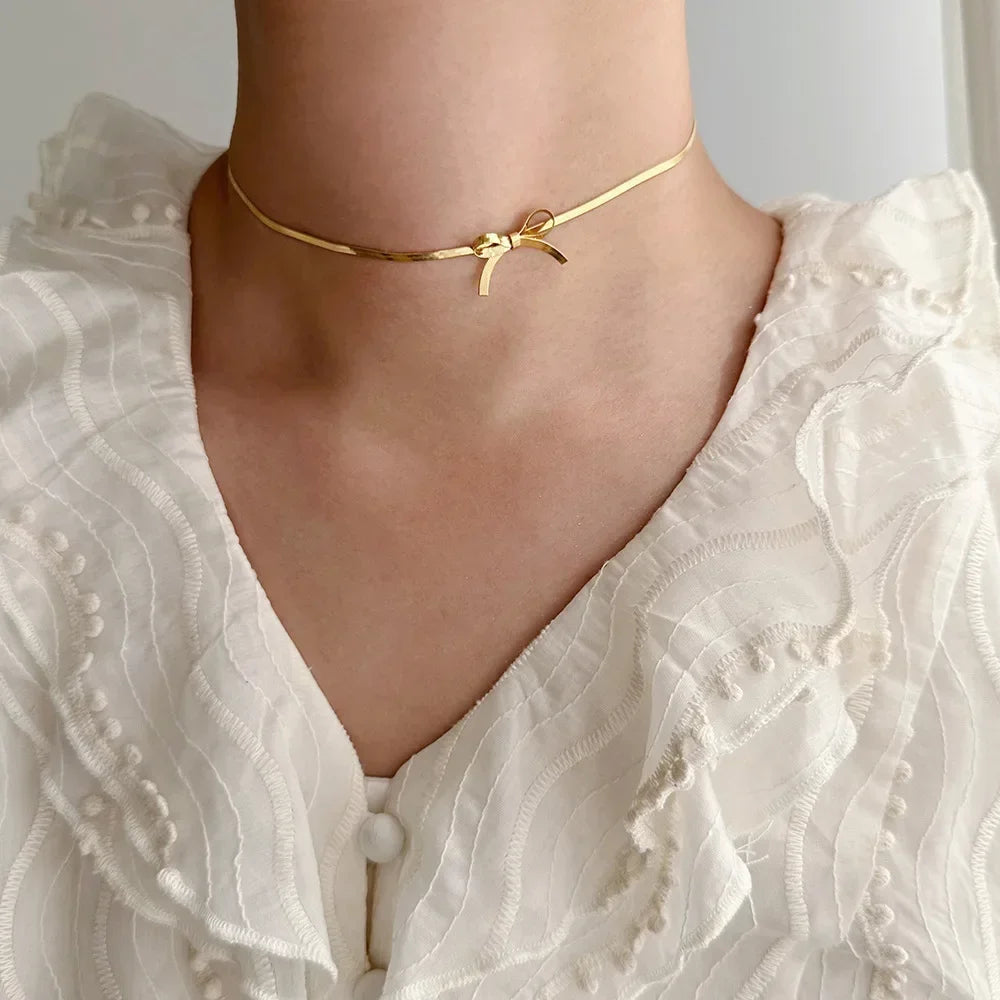 Bowknot Sexy Clavicle Choker Gold Color Flat Snake Chain Bow Necklace