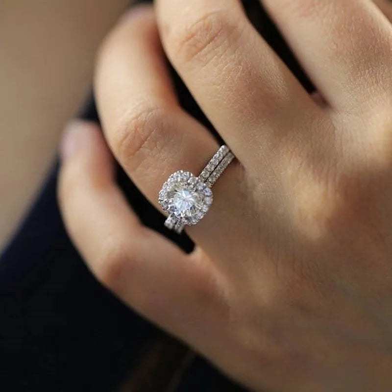 White Zircon Stones Ring