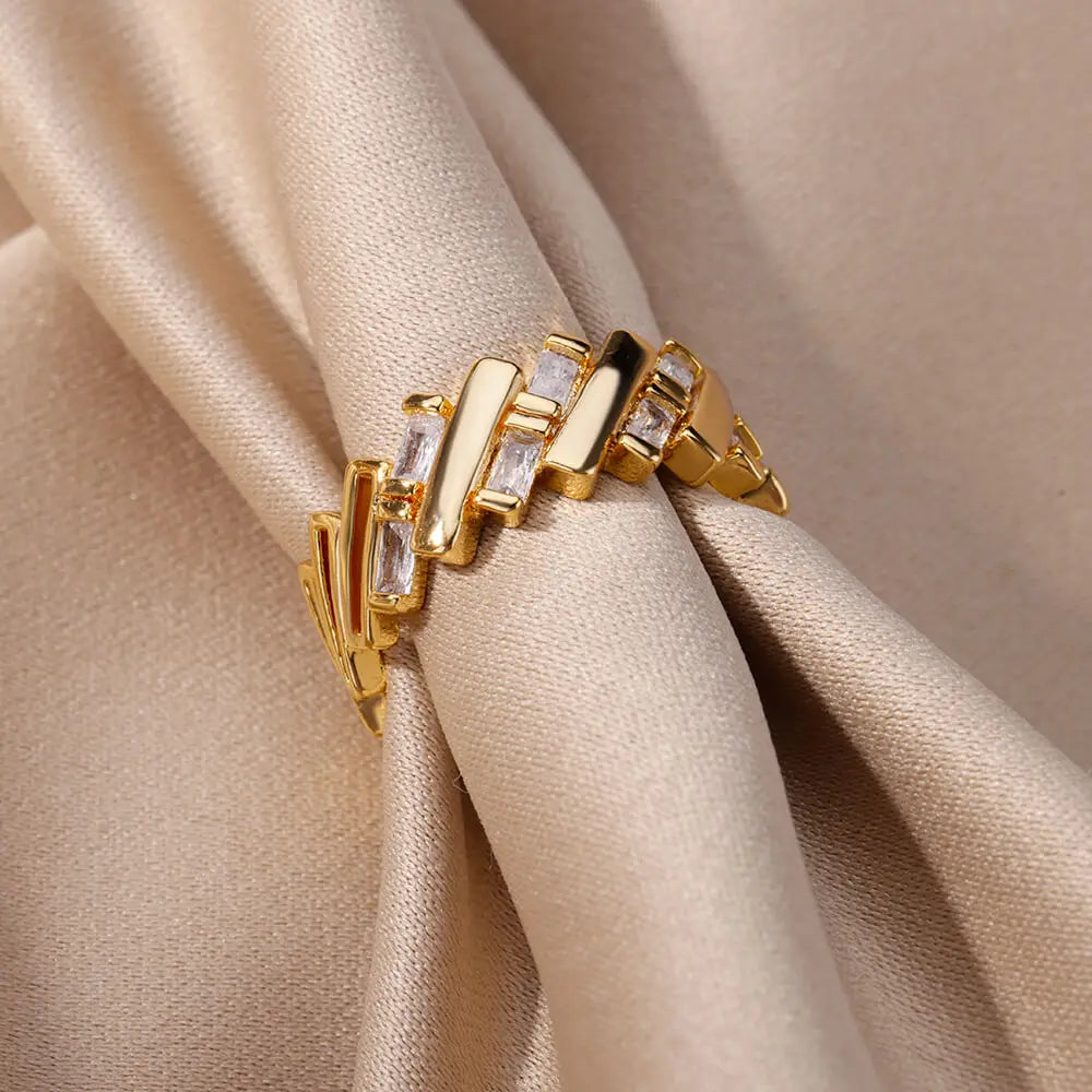 Zircon Crystal Finger Ring