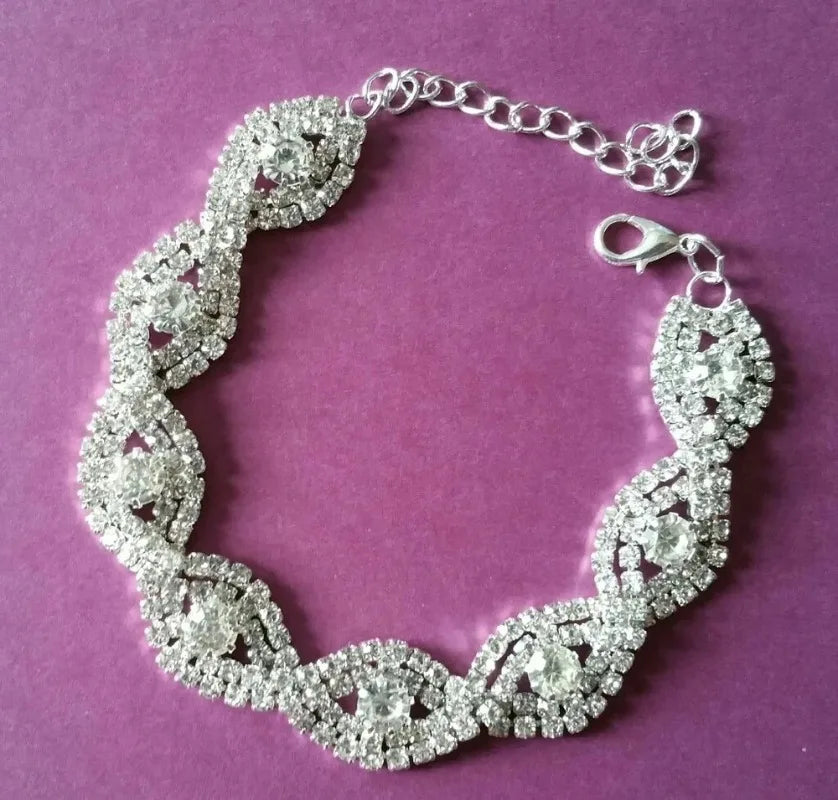 Delysia King Women Elegant Luxury Bracelet Ladies Unlimited Rhinestone