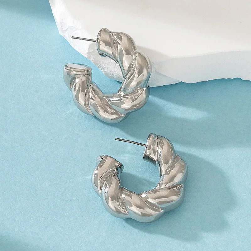 Twists Hoop Earring
