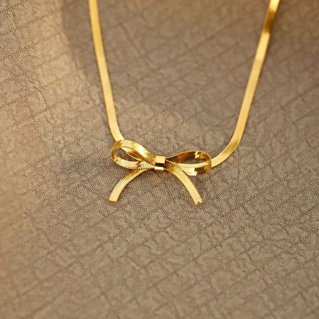 Bowknot Sexy Clavicle Choker Gold Color Flat Snake Chain Bow Necklace