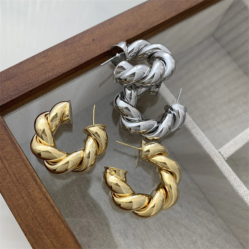 Twists Hoop Earring