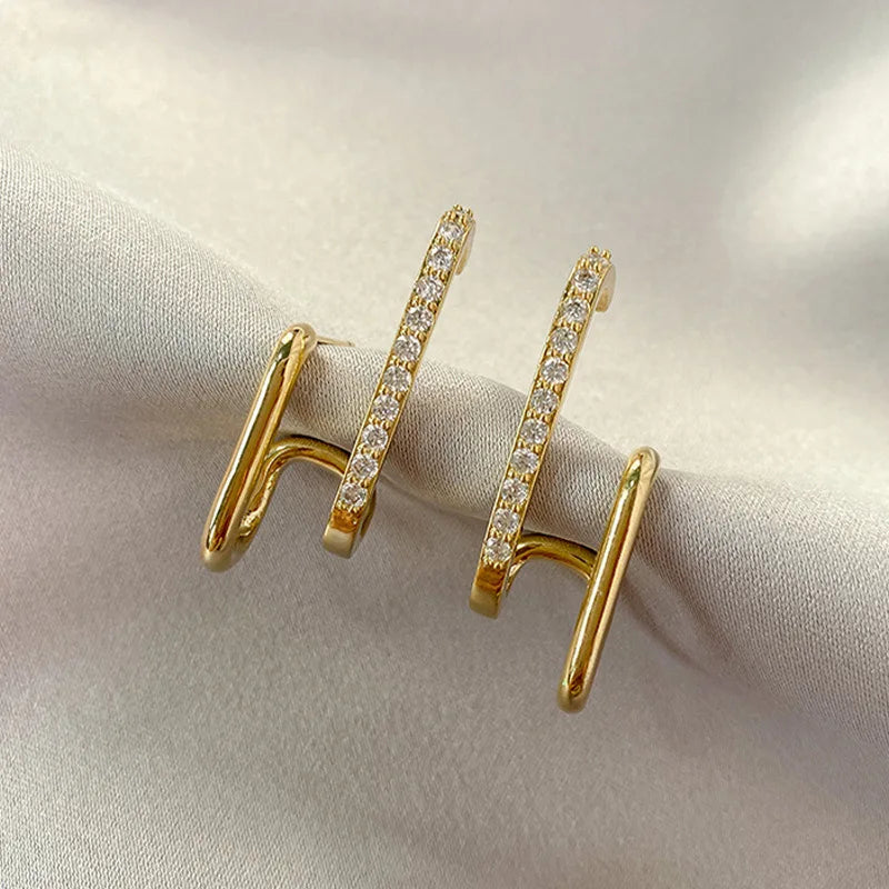 Claw Stud Earrings
