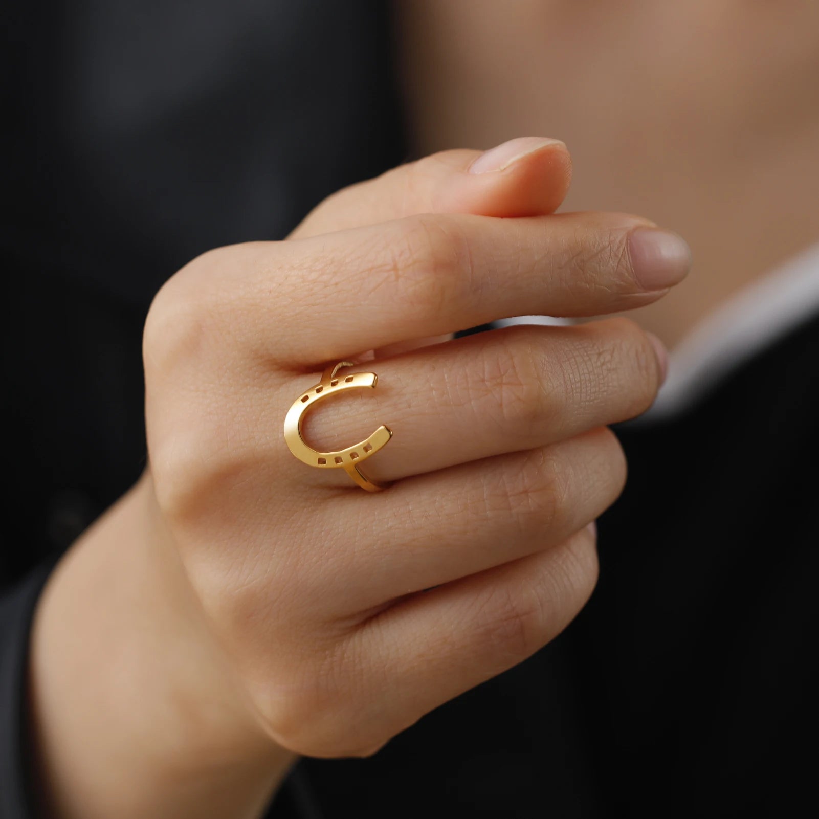 Skyrim U-Shaped Horseshoe Women Ring